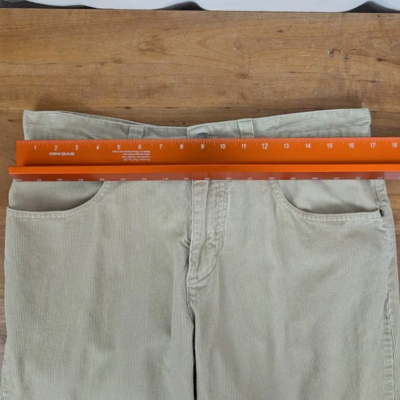 Men's Patagonia Long Corduroy Shorts - Picture 6 of 7